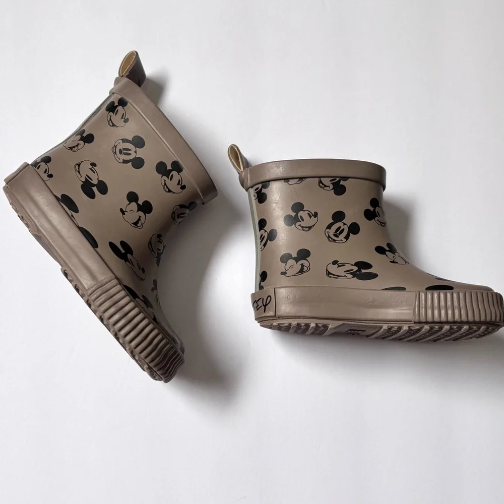 H&M Disney Mickey Mouse © Graphic Motif Rubberized Waterproof Rain Boots